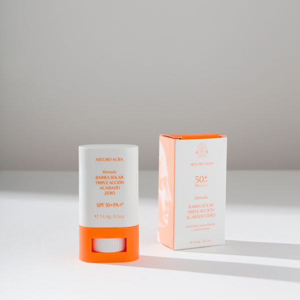 ARTURO ALBA FORMULA BARRA SOLAR TRIPLE ACCIÓN ACABADO ZERO SPF 50+ PA++++